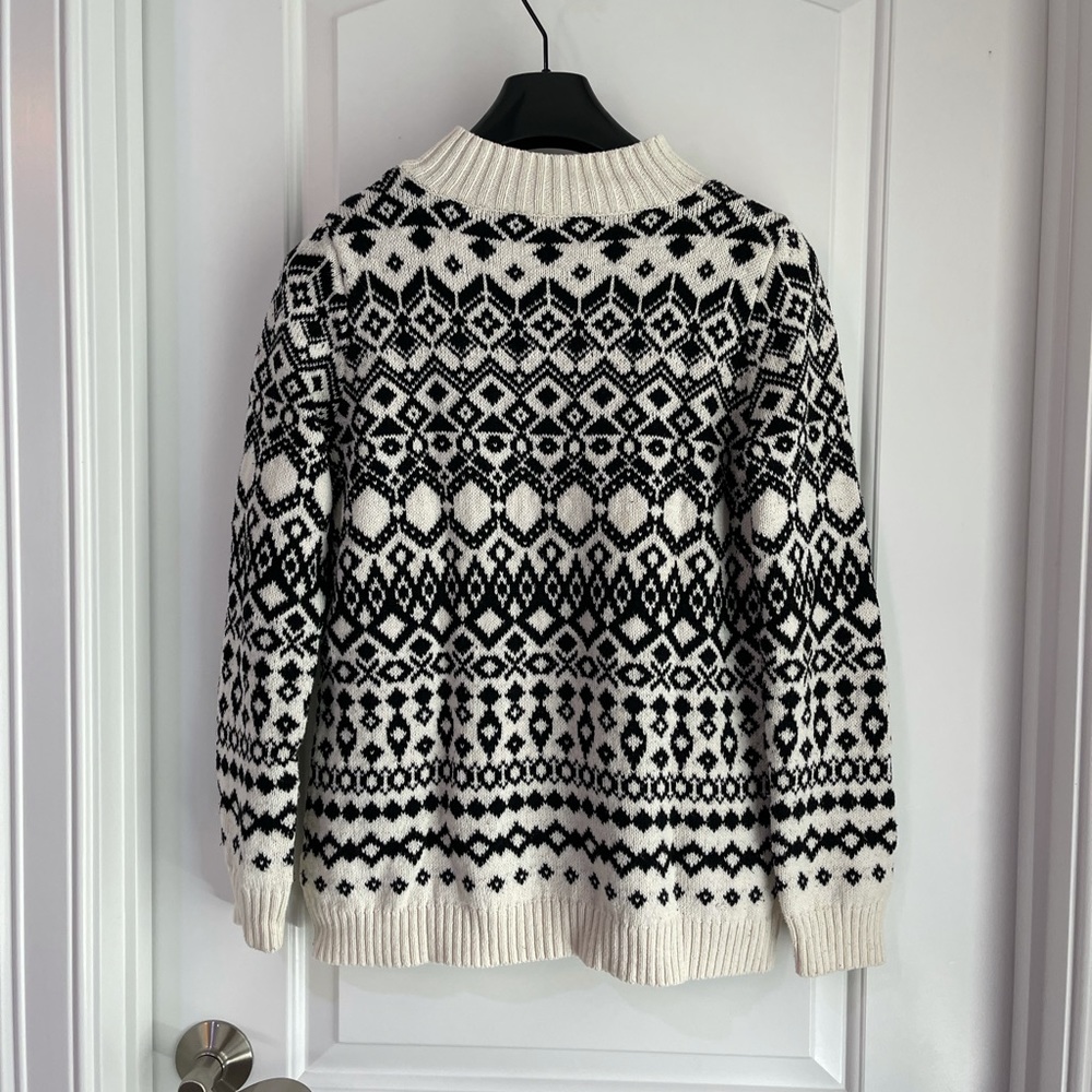 Sweater - Picture 2 of 2